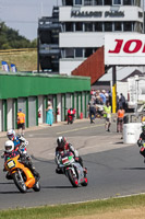 Vintage-motorcycle-club;eventdigitalimages;mallory-park;mallory-park-trackday-photographs;no-limits-trackdays;peter-wileman-photography;trackday-digital-images;trackday-photos;vmcc-festival-1000-bikes-photographs