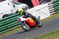 Vintage-motorcycle-club;eventdigitalimages;mallory-park;mallory-park-trackday-photographs;no-limits-trackdays;peter-wileman-photography;trackday-digital-images;trackday-photos;vmcc-festival-1000-bikes-photographs