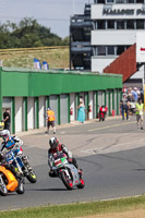 Vintage-motorcycle-club;eventdigitalimages;mallory-park;mallory-park-trackday-photographs;no-limits-trackdays;peter-wileman-photography;trackday-digital-images;trackday-photos;vmcc-festival-1000-bikes-photographs