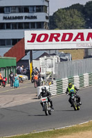 Vintage-motorcycle-club;eventdigitalimages;mallory-park;mallory-park-trackday-photographs;no-limits-trackdays;peter-wileman-photography;trackday-digital-images;trackday-photos;vmcc-festival-1000-bikes-photographs