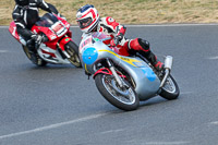 Vintage-motorcycle-club;eventdigitalimages;mallory-park;mallory-park-trackday-photographs;no-limits-trackdays;peter-wileman-photography;trackday-digital-images;trackday-photos;vmcc-festival-1000-bikes-photographs