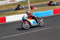 Vintage-motorcycle-club;eventdigitalimages;mallory-park;mallory-park-trackday-photographs;no-limits-trackdays;peter-wileman-photography;trackday-digital-images;trackday-photos;vmcc-festival-1000-bikes-photographs