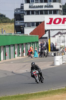 Vintage-motorcycle-club;eventdigitalimages;mallory-park;mallory-park-trackday-photographs;no-limits-trackdays;peter-wileman-photography;trackday-digital-images;trackday-photos;vmcc-festival-1000-bikes-photographs