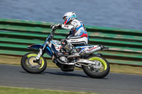 Vintage-motorcycle-club;eventdigitalimages;mallory-park;mallory-park-trackday-photographs;no-limits-trackdays;peter-wileman-photography;trackday-digital-images;trackday-photos;vmcc-festival-1000-bikes-photographs