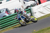 Vintage-motorcycle-club;eventdigitalimages;mallory-park;mallory-park-trackday-photographs;no-limits-trackdays;peter-wileman-photography;trackday-digital-images;trackday-photos;vmcc-festival-1000-bikes-photographs