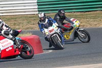 Vintage-motorcycle-club;eventdigitalimages;mallory-park;mallory-park-trackday-photographs;no-limits-trackdays;peter-wileman-photography;trackday-digital-images;trackday-photos;vmcc-festival-1000-bikes-photographs