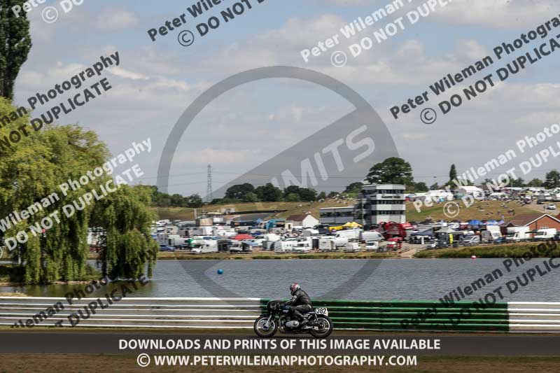 Vintage motorcycle club;eventdigitalimages;mallory park;mallory park trackday photographs;no limits trackdays;peter wileman photography;trackday digital images;trackday photos;vmcc festival 1000 bikes photographs