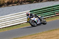 Vintage-motorcycle-club;eventdigitalimages;mallory-park;mallory-park-trackday-photographs;no-limits-trackdays;peter-wileman-photography;trackday-digital-images;trackday-photos;vmcc-festival-1000-bikes-photographs