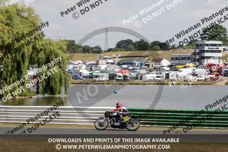 Vintage motorcycle club;eventdigitalimages;mallory park;mallory park trackday photographs;no limits trackdays;peter wileman photography;trackday digital images;trackday photos;vmcc festival 1000 bikes photographs