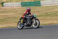 Vintage-motorcycle-club;eventdigitalimages;mallory-park;mallory-park-trackday-photographs;no-limits-trackdays;peter-wileman-photography;trackday-digital-images;trackday-photos;vmcc-festival-1000-bikes-photographs