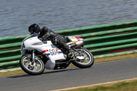 Vintage-motorcycle-club;eventdigitalimages;mallory-park;mallory-park-trackday-photographs;no-limits-trackdays;peter-wileman-photography;trackday-digital-images;trackday-photos;vmcc-festival-1000-bikes-photographs