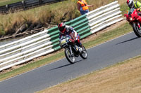 Vintage-motorcycle-club;eventdigitalimages;mallory-park;mallory-park-trackday-photographs;no-limits-trackdays;peter-wileman-photography;trackday-digital-images;trackday-photos;vmcc-festival-1000-bikes-photographs