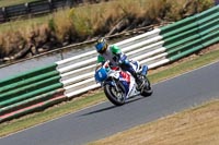 Vintage-motorcycle-club;eventdigitalimages;mallory-park;mallory-park-trackday-photographs;no-limits-trackdays;peter-wileman-photography;trackday-digital-images;trackday-photos;vmcc-festival-1000-bikes-photographs