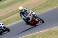 Vintage-motorcycle-club;eventdigitalimages;mallory-park;mallory-park-trackday-photographs;no-limits-trackdays;peter-wileman-photography;trackday-digital-images;trackday-photos;vmcc-festival-1000-bikes-photographs