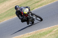 Vintage-motorcycle-club;eventdigitalimages;mallory-park;mallory-park-trackday-photographs;no-limits-trackdays;peter-wileman-photography;trackday-digital-images;trackday-photos;vmcc-festival-1000-bikes-photographs