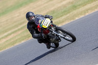 Vintage-motorcycle-club;eventdigitalimages;mallory-park;mallory-park-trackday-photographs;no-limits-trackdays;peter-wileman-photography;trackday-digital-images;trackday-photos;vmcc-festival-1000-bikes-photographs