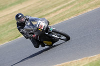Vintage-motorcycle-club;eventdigitalimages;mallory-park;mallory-park-trackday-photographs;no-limits-trackdays;peter-wileman-photography;trackday-digital-images;trackday-photos;vmcc-festival-1000-bikes-photographs