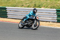 Vintage-motorcycle-club;eventdigitalimages;mallory-park;mallory-park-trackday-photographs;no-limits-trackdays;peter-wileman-photography;trackday-digital-images;trackday-photos;vmcc-festival-1000-bikes-photographs