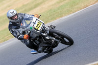Vintage-motorcycle-club;eventdigitalimages;mallory-park;mallory-park-trackday-photographs;no-limits-trackdays;peter-wileman-photography;trackday-digital-images;trackday-photos;vmcc-festival-1000-bikes-photographs