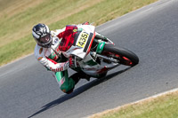 Vintage-motorcycle-club;eventdigitalimages;mallory-park;mallory-park-trackday-photographs;no-limits-trackdays;peter-wileman-photography;trackday-digital-images;trackday-photos;vmcc-festival-1000-bikes-photographs