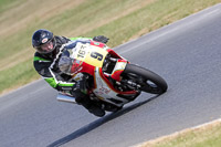 Vintage-motorcycle-club;eventdigitalimages;mallory-park;mallory-park-trackday-photographs;no-limits-trackdays;peter-wileman-photography;trackday-digital-images;trackday-photos;vmcc-festival-1000-bikes-photographs