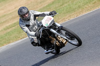 Vintage-motorcycle-club;eventdigitalimages;mallory-park;mallory-park-trackday-photographs;no-limits-trackdays;peter-wileman-photography;trackday-digital-images;trackday-photos;vmcc-festival-1000-bikes-photographs