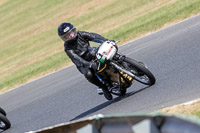 Vintage-motorcycle-club;eventdigitalimages;mallory-park;mallory-park-trackday-photographs;no-limits-trackdays;peter-wileman-photography;trackday-digital-images;trackday-photos;vmcc-festival-1000-bikes-photographs