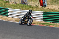 Vintage-motorcycle-club;eventdigitalimages;mallory-park;mallory-park-trackday-photographs;no-limits-trackdays;peter-wileman-photography;trackday-digital-images;trackday-photos;vmcc-festival-1000-bikes-photographs