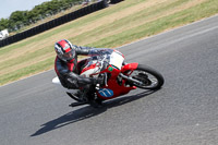 Vintage-motorcycle-club;eventdigitalimages;mallory-park;mallory-park-trackday-photographs;no-limits-trackdays;peter-wileman-photography;trackday-digital-images;trackday-photos;vmcc-festival-1000-bikes-photographs