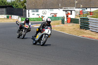 Vintage-motorcycle-club;eventdigitalimages;mallory-park;mallory-park-trackday-photographs;no-limits-trackdays;peter-wileman-photography;trackday-digital-images;trackday-photos;vmcc-festival-1000-bikes-photographs