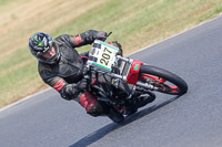 Vintage-motorcycle-club;eventdigitalimages;mallory-park;mallory-park-trackday-photographs;no-limits-trackdays;peter-wileman-photography;trackday-digital-images;trackday-photos;vmcc-festival-1000-bikes-photographs