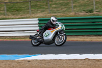 Vintage-motorcycle-club;eventdigitalimages;mallory-park;mallory-park-trackday-photographs;no-limits-trackdays;peter-wileman-photography;trackday-digital-images;trackday-photos;vmcc-festival-1000-bikes-photographs