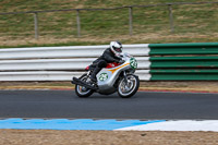 Vintage-motorcycle-club;eventdigitalimages;mallory-park;mallory-park-trackday-photographs;no-limits-trackdays;peter-wileman-photography;trackday-digital-images;trackday-photos;vmcc-festival-1000-bikes-photographs