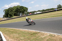 Vintage-motorcycle-club;eventdigitalimages;mallory-park;mallory-park-trackday-photographs;no-limits-trackdays;peter-wileman-photography;trackday-digital-images;trackday-photos;vmcc-festival-1000-bikes-photographs