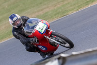 Vintage-motorcycle-club;eventdigitalimages;mallory-park;mallory-park-trackday-photographs;no-limits-trackdays;peter-wileman-photography;trackday-digital-images;trackday-photos;vmcc-festival-1000-bikes-photographs