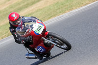 Vintage-motorcycle-club;eventdigitalimages;mallory-park;mallory-park-trackday-photographs;no-limits-trackdays;peter-wileman-photography;trackday-digital-images;trackday-photos;vmcc-festival-1000-bikes-photographs