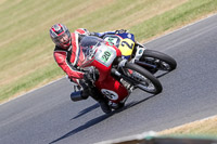 Vintage-motorcycle-club;eventdigitalimages;mallory-park;mallory-park-trackday-photographs;no-limits-trackdays;peter-wileman-photography;trackday-digital-images;trackday-photos;vmcc-festival-1000-bikes-photographs