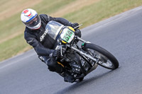 Vintage-motorcycle-club;eventdigitalimages;mallory-park;mallory-park-trackday-photographs;no-limits-trackdays;peter-wileman-photography;trackday-digital-images;trackday-photos;vmcc-festival-1000-bikes-photographs