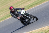 Vintage-motorcycle-club;eventdigitalimages;mallory-park;mallory-park-trackday-photographs;no-limits-trackdays;peter-wileman-photography;trackday-digital-images;trackday-photos;vmcc-festival-1000-bikes-photographs