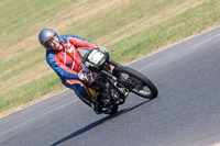 Vintage-motorcycle-club;eventdigitalimages;mallory-park;mallory-park-trackday-photographs;no-limits-trackdays;peter-wileman-photography;trackday-digital-images;trackday-photos;vmcc-festival-1000-bikes-photographs