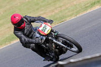 Vintage-motorcycle-club;eventdigitalimages;mallory-park;mallory-park-trackday-photographs;no-limits-trackdays;peter-wileman-photography;trackday-digital-images;trackday-photos;vmcc-festival-1000-bikes-photographs