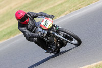 Vintage-motorcycle-club;eventdigitalimages;mallory-park;mallory-park-trackday-photographs;no-limits-trackdays;peter-wileman-photography;trackday-digital-images;trackday-photos;vmcc-festival-1000-bikes-photographs