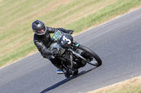 Vintage-motorcycle-club;eventdigitalimages;mallory-park;mallory-park-trackday-photographs;no-limits-trackdays;peter-wileman-photography;trackday-digital-images;trackday-photos;vmcc-festival-1000-bikes-photographs