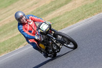 Vintage-motorcycle-club;eventdigitalimages;mallory-park;mallory-park-trackday-photographs;no-limits-trackdays;peter-wileman-photography;trackday-digital-images;trackday-photos;vmcc-festival-1000-bikes-photographs