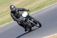 Vintage-motorcycle-club;eventdigitalimages;mallory-park;mallory-park-trackday-photographs;no-limits-trackdays;peter-wileman-photography;trackday-digital-images;trackday-photos;vmcc-festival-1000-bikes-photographs