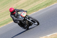 Vintage-motorcycle-club;eventdigitalimages;mallory-park;mallory-park-trackday-photographs;no-limits-trackdays;peter-wileman-photography;trackday-digital-images;trackday-photos;vmcc-festival-1000-bikes-photographs