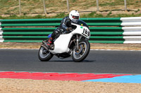 Vintage-motorcycle-club;eventdigitalimages;mallory-park;mallory-park-trackday-photographs;no-limits-trackdays;peter-wileman-photography;trackday-digital-images;trackday-photos;vmcc-festival-1000-bikes-photographs