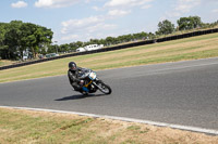 Vintage-motorcycle-club;eventdigitalimages;mallory-park;mallory-park-trackday-photographs;no-limits-trackdays;peter-wileman-photography;trackday-digital-images;trackday-photos;vmcc-festival-1000-bikes-photographs