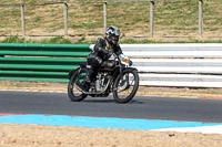 Vintage-motorcycle-club;eventdigitalimages;mallory-park;mallory-park-trackday-photographs;no-limits-trackdays;peter-wileman-photography;trackday-digital-images;trackday-photos;vmcc-festival-1000-bikes-photographs