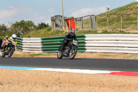 Vintage-motorcycle-club;eventdigitalimages;mallory-park;mallory-park-trackday-photographs;no-limits-trackdays;peter-wileman-photography;trackday-digital-images;trackday-photos;vmcc-festival-1000-bikes-photographs